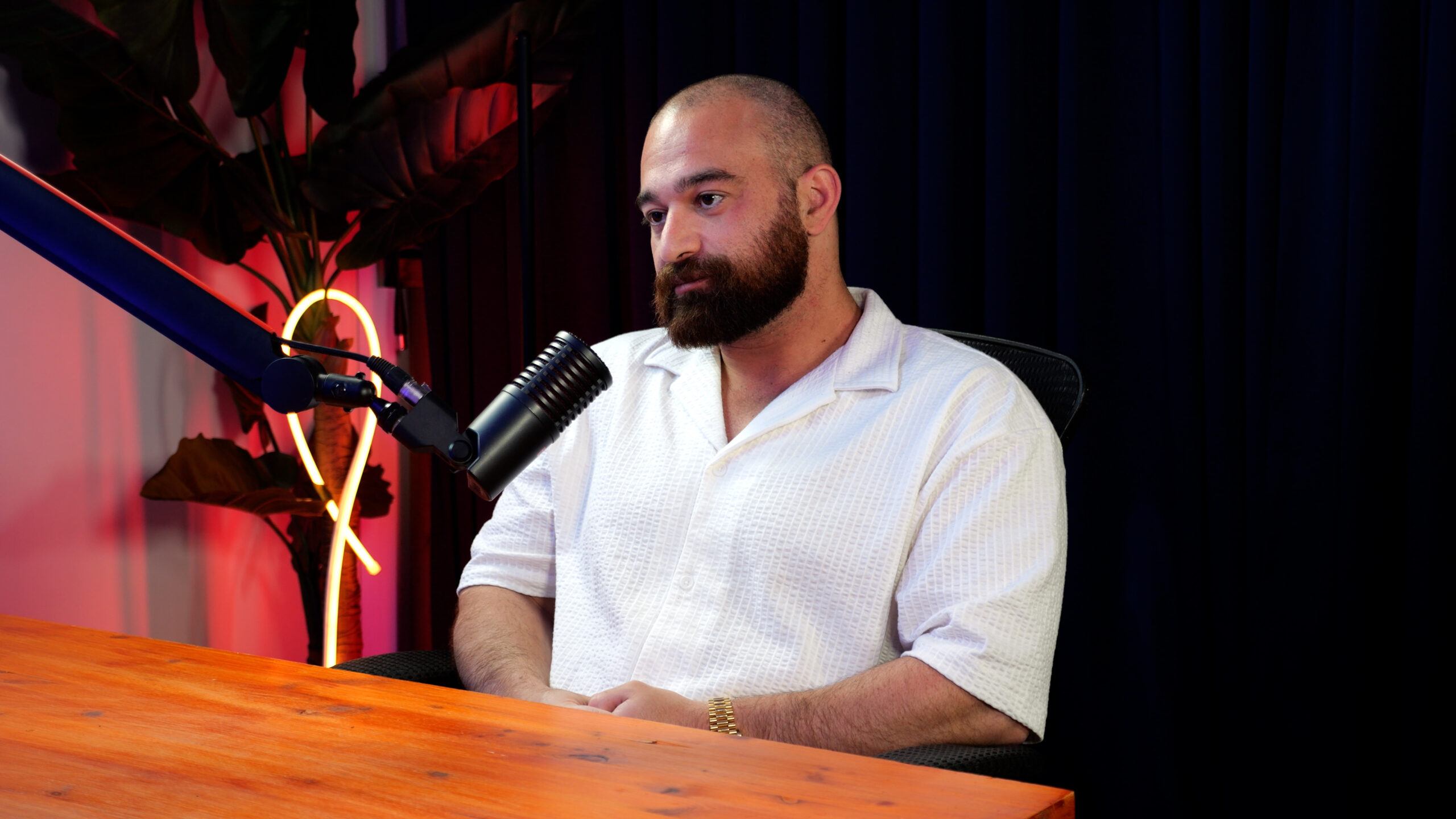 P1047200.00_04_29_02.Still002